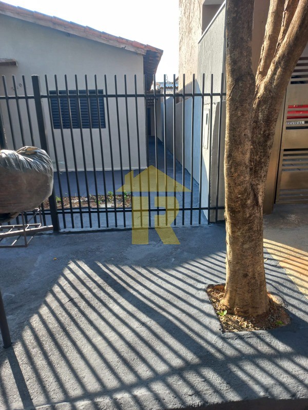 Casa com 2 quartos à venda, 147m² — foto 4 de 16