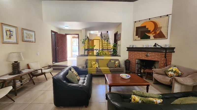 Casa com 5 quartos à venda e aluguel — foto 7 de 51