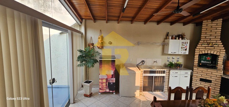 Casa com 2 quartos à venda, 113m² — foto 29 de 34