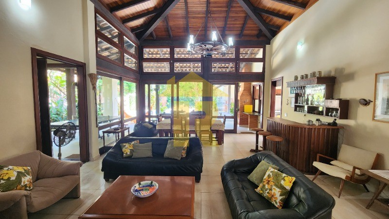 Casa com 5 quartos à venda e aluguel — foto 3 de 51