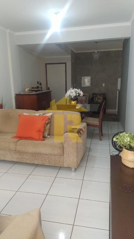 Apartamento com 3 quartos à venda, 98m² — foto 2 de 35