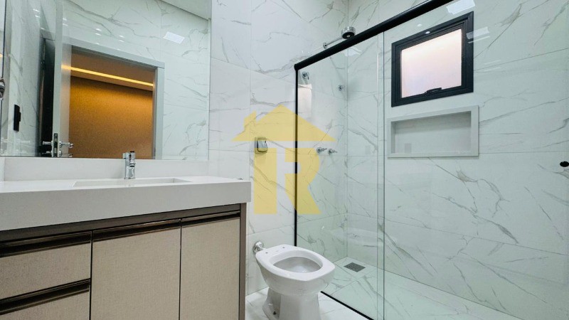 Casa de Condomínio com 3 quartos à venda, 220m² — foto 21 de 28
