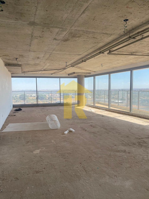Apartamento com 4 quartos à venda, 343m² — foto 32 de 44
