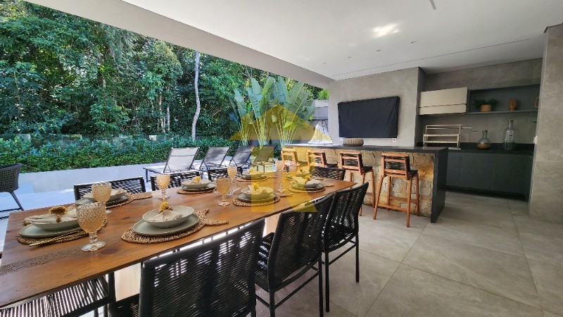 Casa com 6 quartos à venda — foto 15 de 43