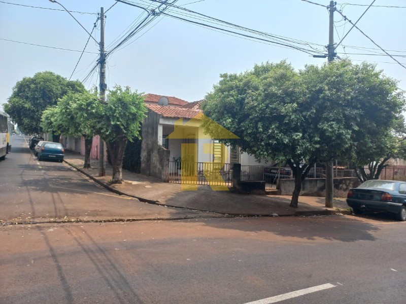 Terreno / Lote / Condomínio  à venda, 242m² — foto 4 de 10