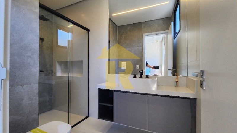 Casa com 6 quartos à venda — foto 35 de 43