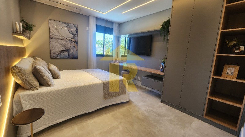 Casa com 6 quartos à venda — foto 41 de 50