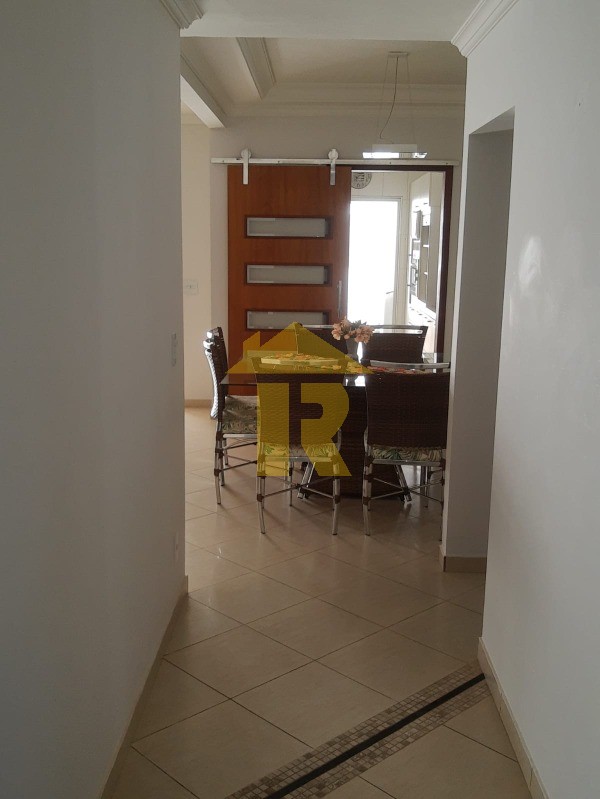 Casa de Condomínio com 3 quartos à venda, 130m² — foto 7 de 27