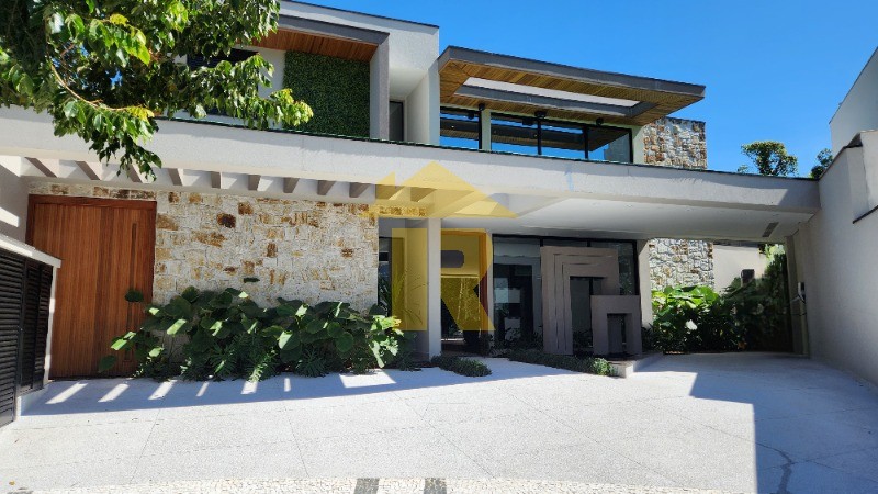 Casa com 6 quartos à venda — foto 1 de 50