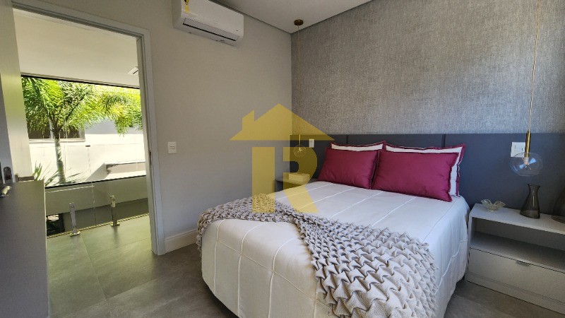 Casa com 6 quartos à venda — foto 31 de 43
