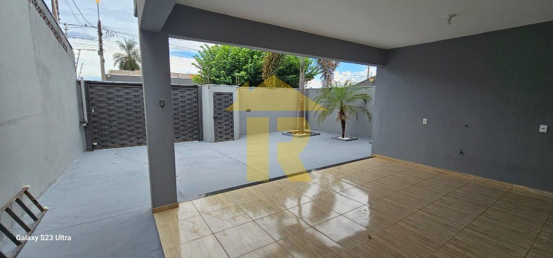 Casa com 2 quartos à venda, 100m² — foto 3 de 17