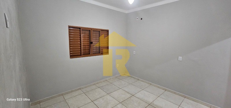 Casa com 2 quartos à venda, 100m² — foto 11 de 17
