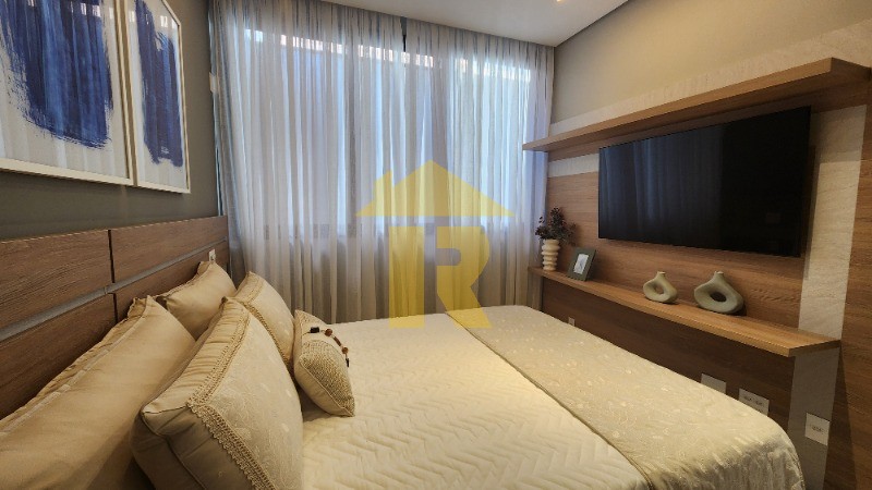 Casa com 6 quartos à venda — foto 8 de 50
