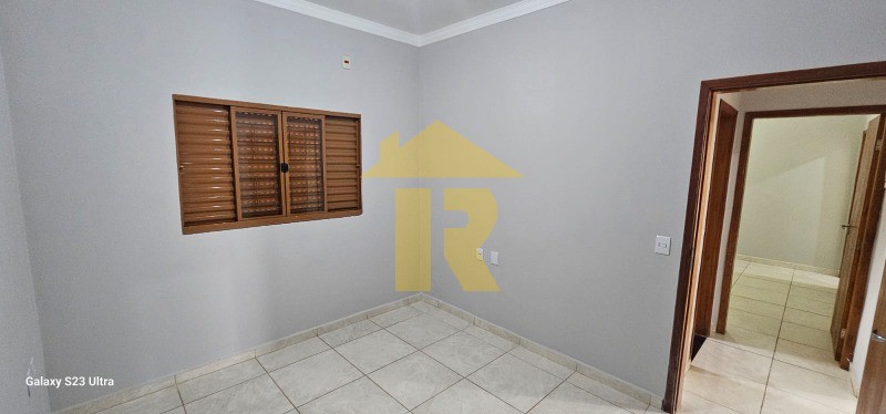 Casa com 2 quartos à venda, 100m² — foto 9 de 17