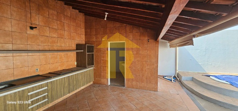 Casa com 3 quartos à venda, 148m² — foto 25 de 29
