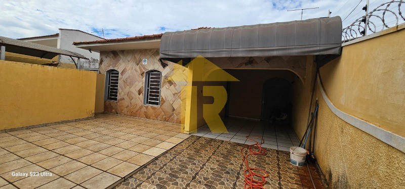 Casa com 3 quartos à venda e aluguel, 155m² — foto 1 de 10