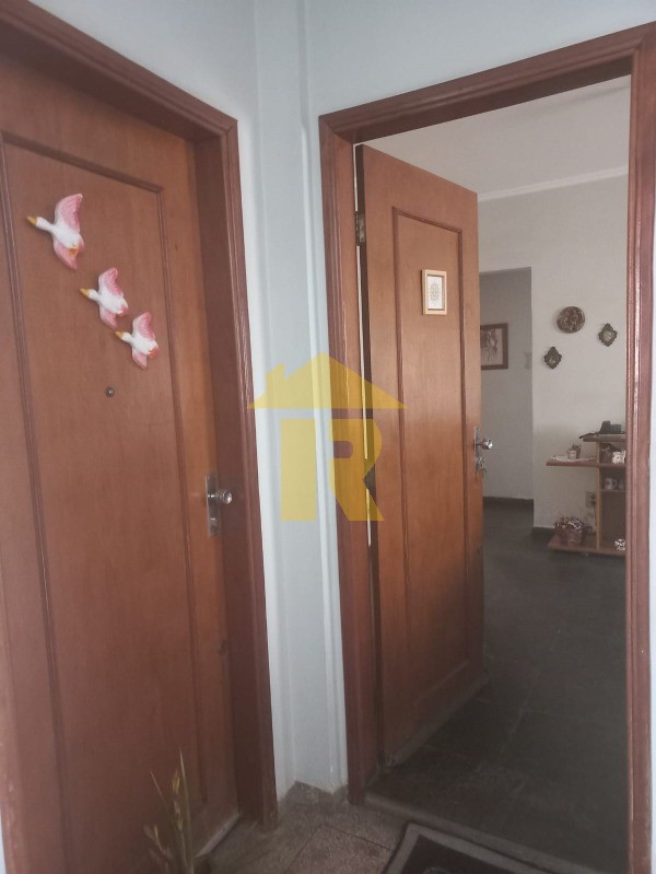 Apartamento com 2 quartos à venda, 62m² — foto 3 de 13
