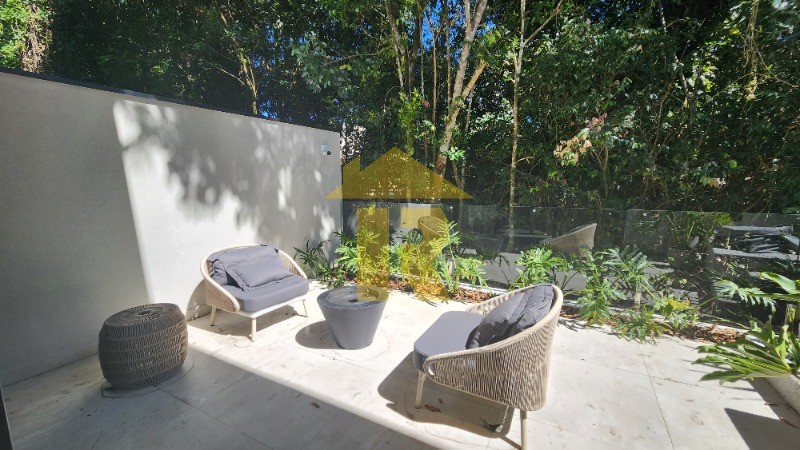Casa com 6 quartos à venda — foto 16 de 50