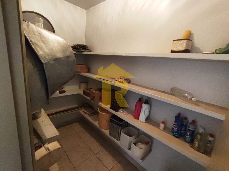 Casa com 3 quartos à venda, 228m² — foto 13 de 15