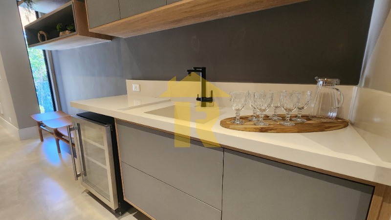 Casa com 6 quartos à venda — foto 44 de 50