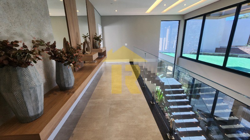 Casa com 6 quartos à venda — foto 24 de 50