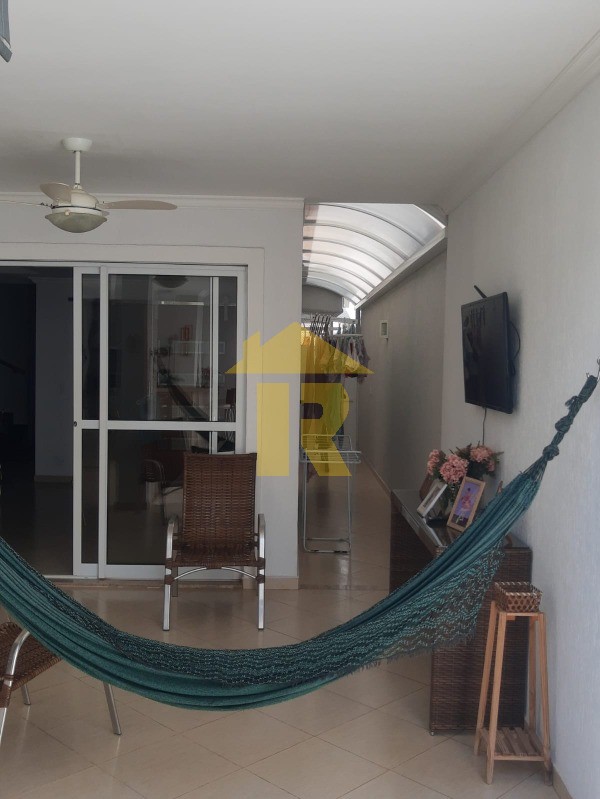 Casa de Condomínio com 3 quartos à venda, 130m² — foto 16 de 27