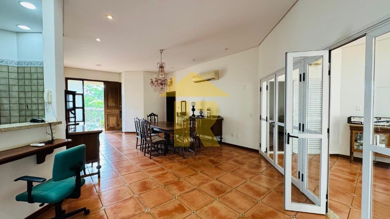Casa de Condomínio com 8 quartos à venda, 1100m² — foto 8 de 61