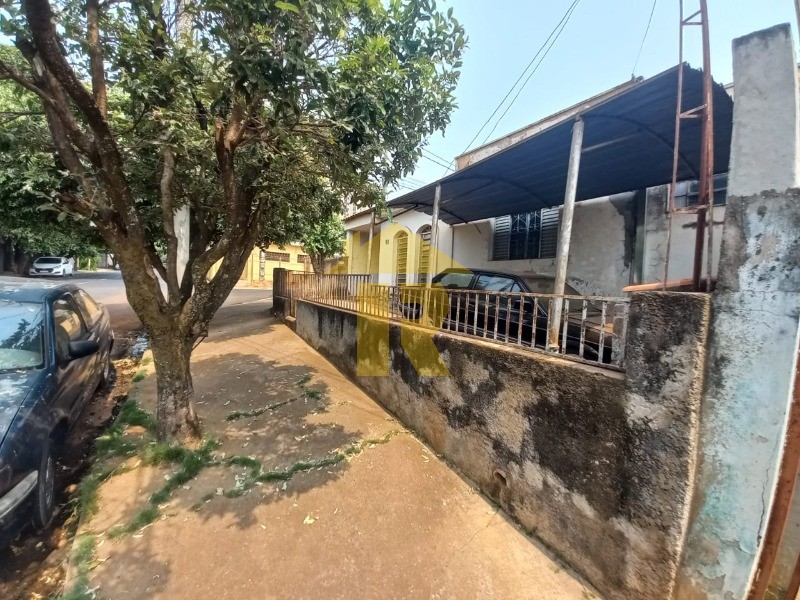 Terreno / Lote / Condomínio  à venda, 242m² — foto 5 de 10