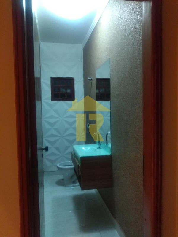 Casa com 2 quartos à venda, 220m² — foto 12 de 33