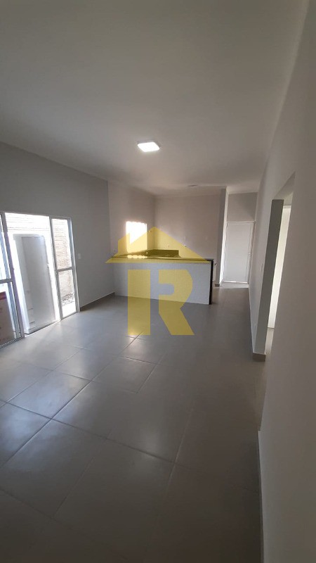 Casa com 3 quartos à venda, 103m² — foto 4 de 14