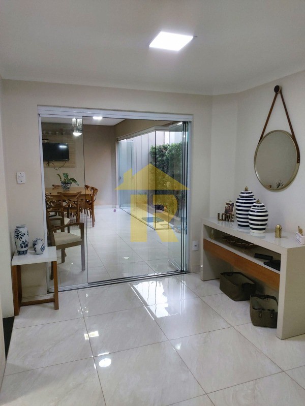 Casa de Condomínio com 3 quartos à venda, 160m² — foto 6 de 17