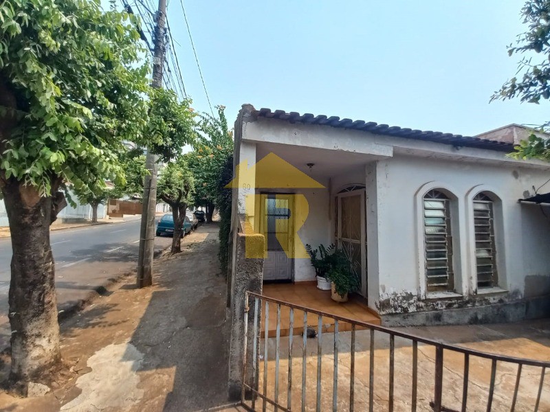 Terreno / Lote / Condomínio  à venda, 242m² — foto 3 de 10