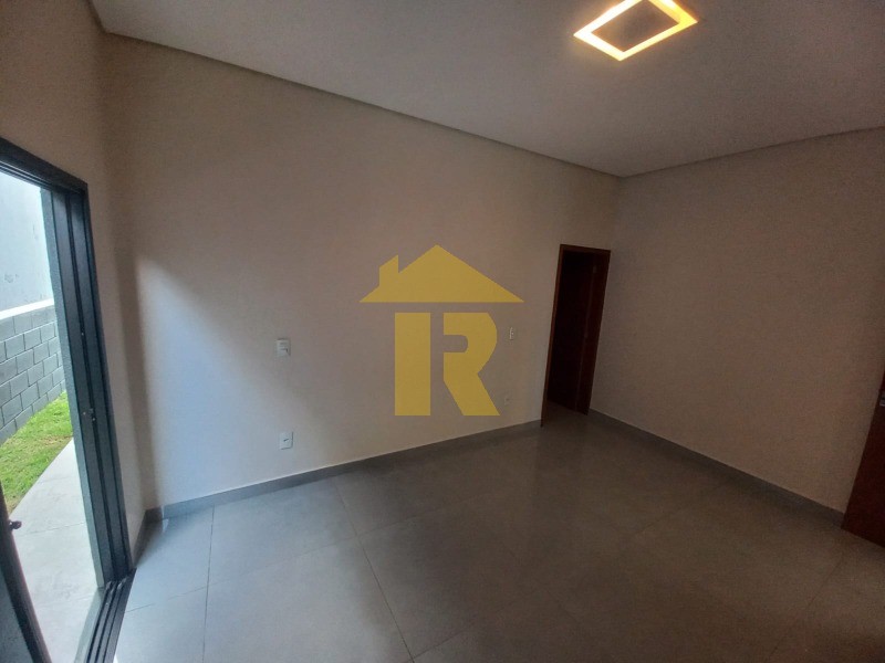 Casa com 3 quartos à venda, 275m² — foto 16 de 30