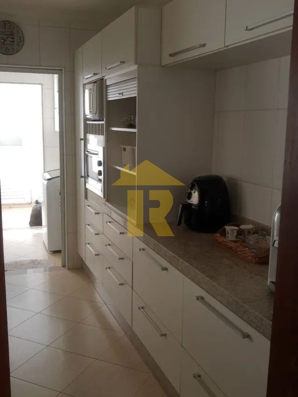 Casa de Condomínio com 3 quartos à venda, 130m² — foto 11 de 27