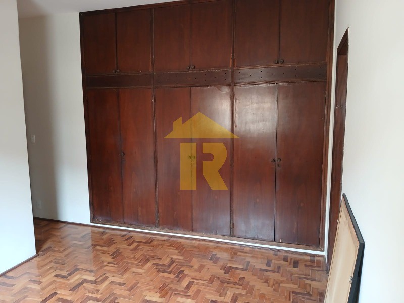 Casa com 3 quartos à venda, 200m² — foto 15 de 28