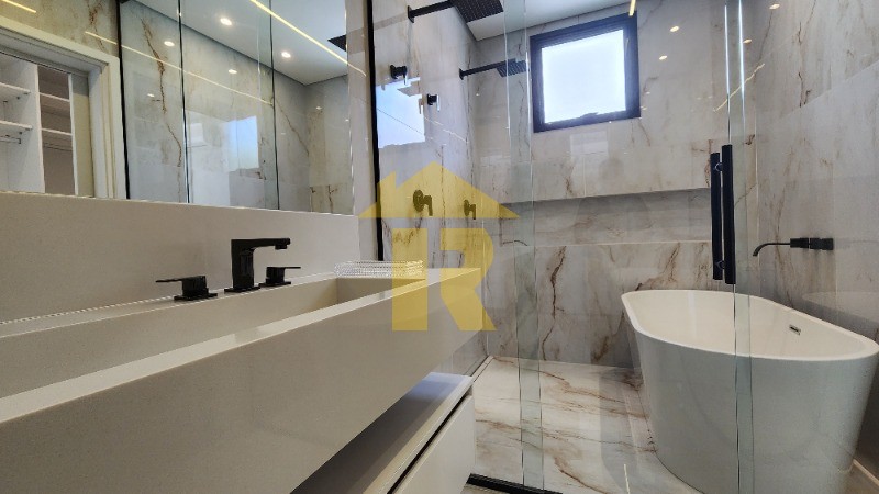 Casa com 6 quartos à venda — foto 41 de 43