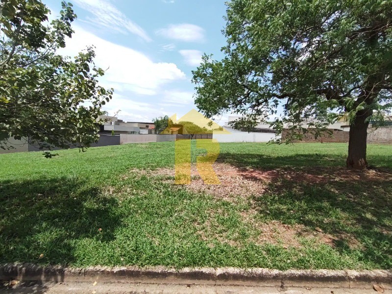 Terreno / Lote / Condomínio  à venda, 457m² — foto 1 de 16