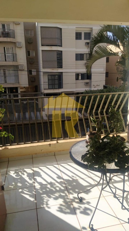 Apartamento com 3 quartos à venda, 98m² — foto 12 de 35