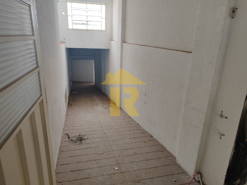 Loja / Salão / Ponto Comercial  para aluguel, 650m² — foto 19 de 20