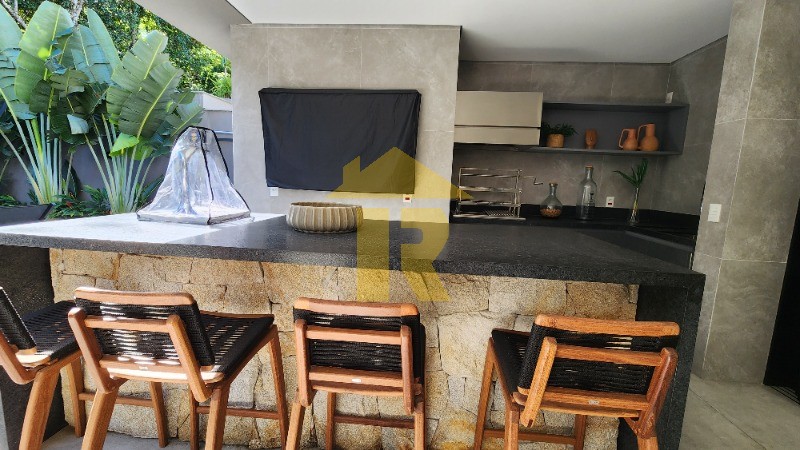 Casa com 6 quartos à venda — foto 16 de 43