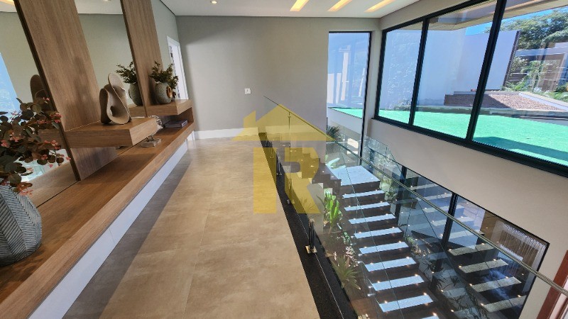 Casa com 6 quartos à venda — foto 25 de 50