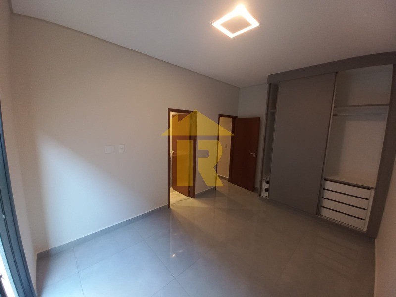 Casa com 3 quartos à venda, 275m² — foto 20 de 30