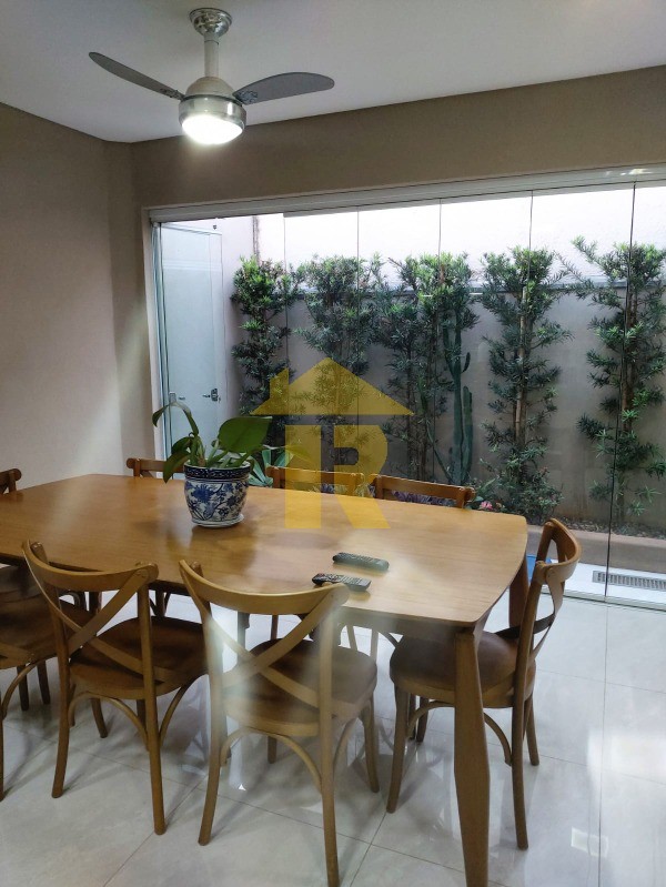 Casa de Condomínio com 3 quartos à venda, 160m² — foto 15 de 17