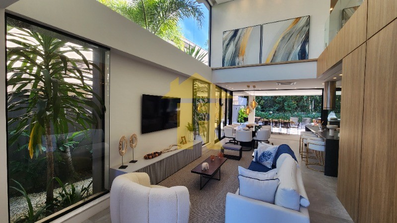 Casa com 6 quartos à venda — foto 6 de 43