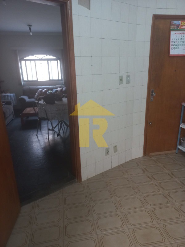 Apartamento com 2 quartos à venda, 62m² — foto 10 de 13
