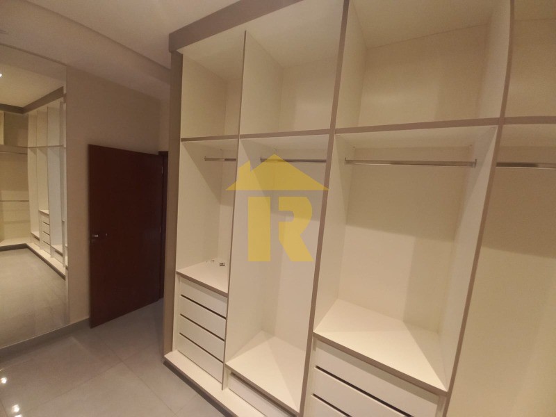Casa com 3 quartos à venda, 275m² — foto 15 de 30