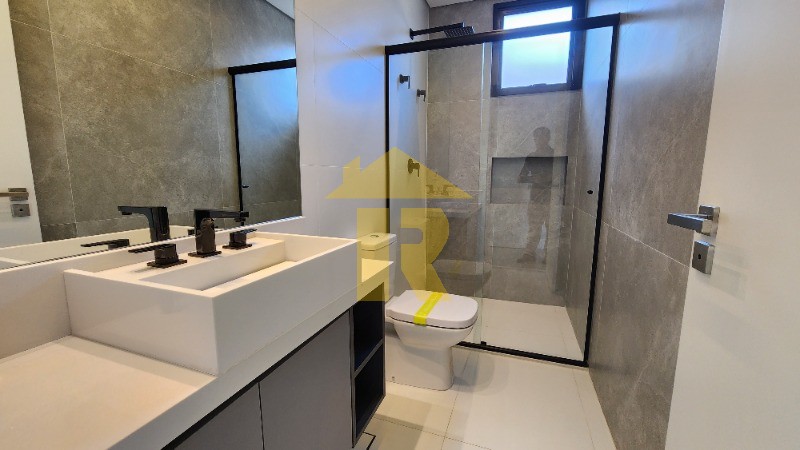 Casa com 6 quartos à venda — foto 29 de 43