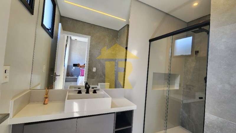Casa com 6 quartos à venda — foto 32 de 43