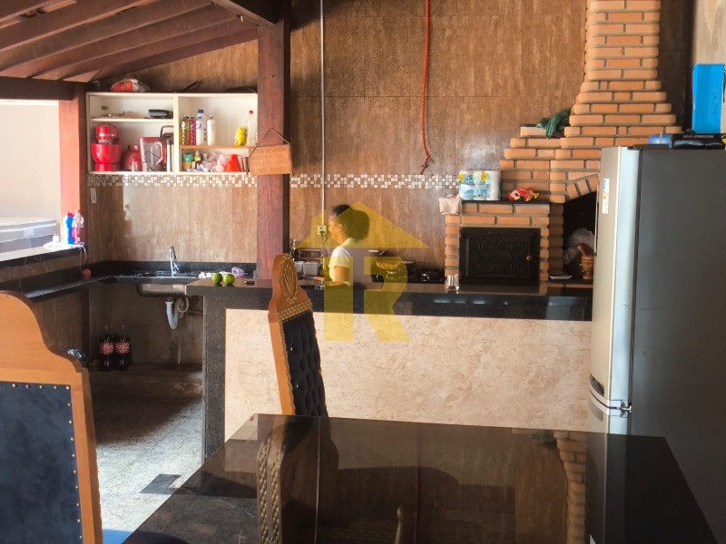 Casa com 2 quartos à venda, 280m² — foto 18 de 24