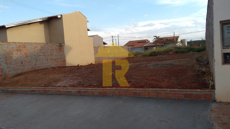 Terreno / Lote / Condomínio  à venda, 200m² — foto 2 de 7